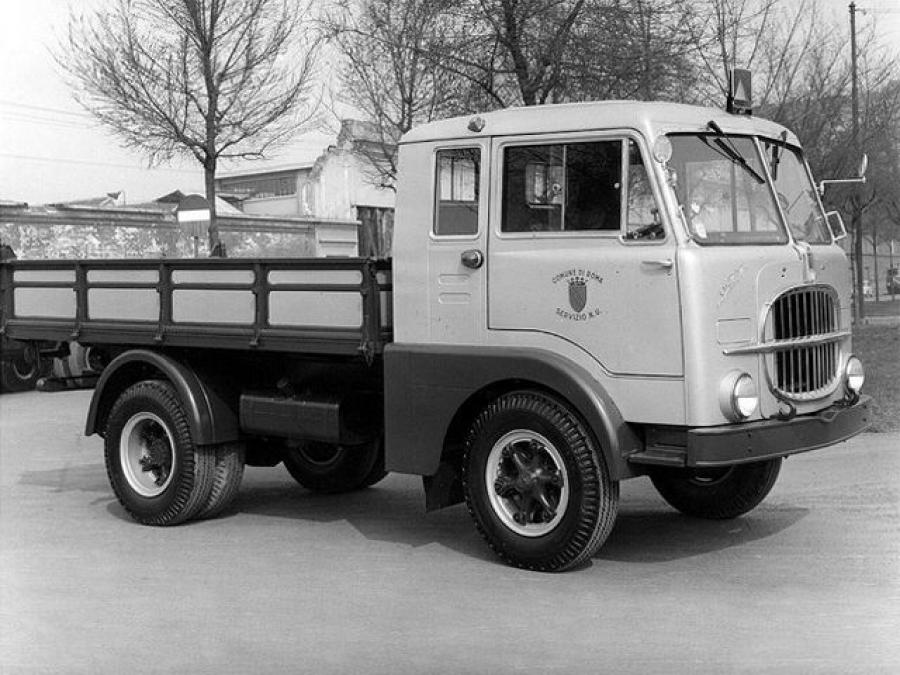  Fiat 642 N2 1955 года  (фото 1 из 3)